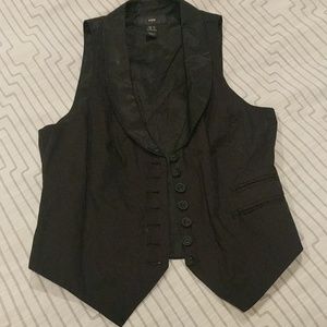 Black vest